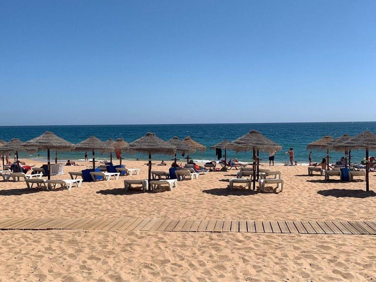 Quarteira Beach Vacation: 2Br Steps To The Sand Eksteriør billede